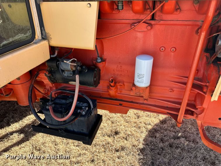 image for item ER8319 1973 Case 1070 tractor