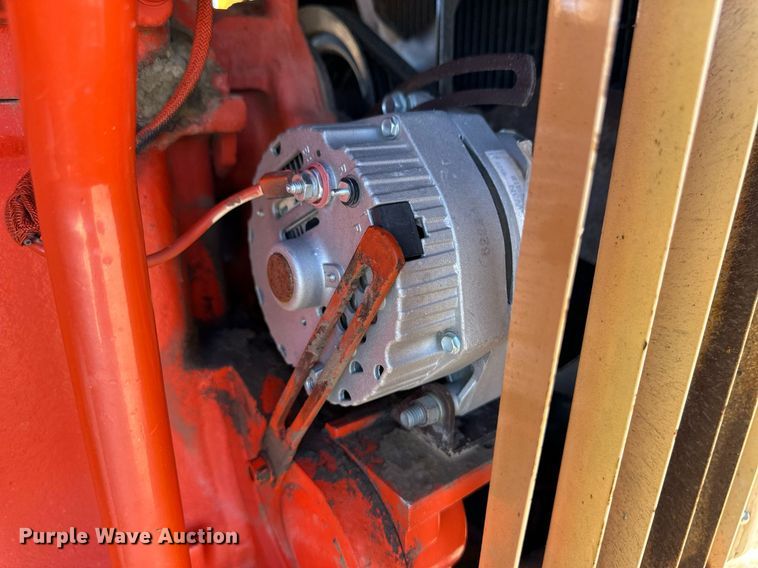 image for item ER8319 1973 Case 1070 tractor