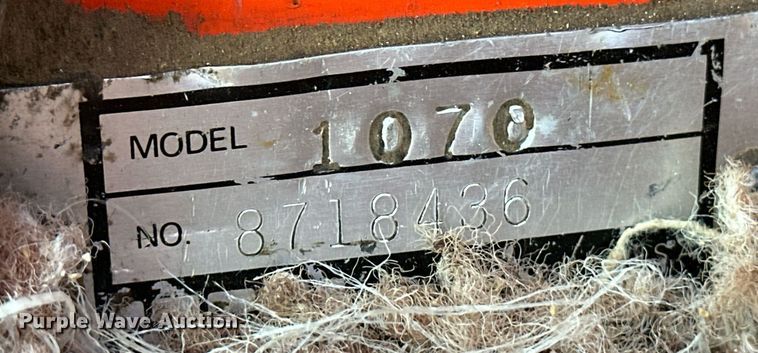 image for item ER8319 1973 Case 1070 tractor