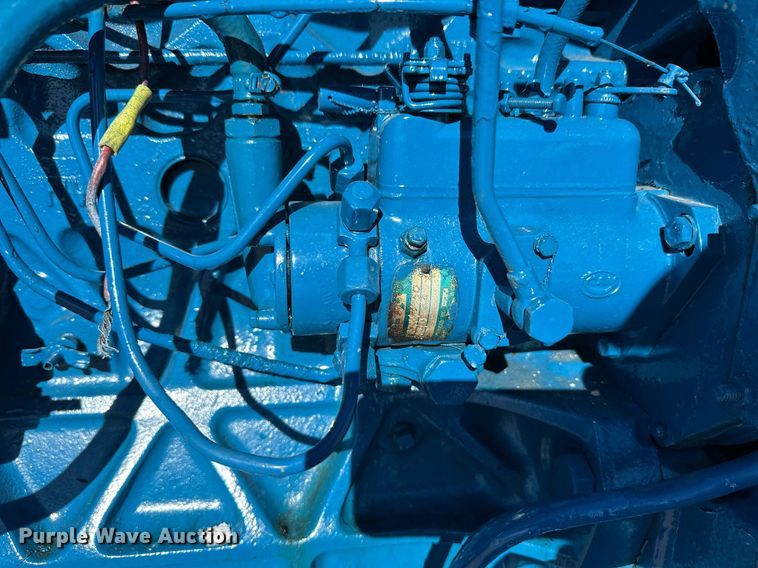 image for item ER8413 Ford 6600 tractor