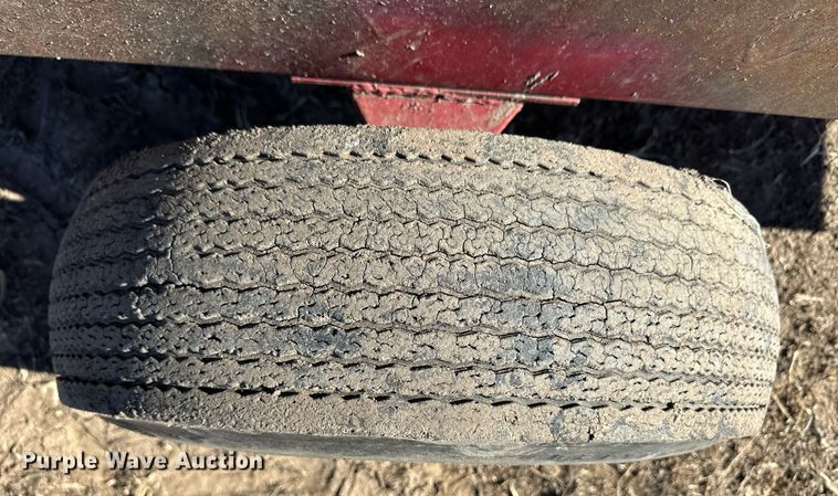 image for item ER8414 Kelly Ryan Feed-R-Wagon feed mixer