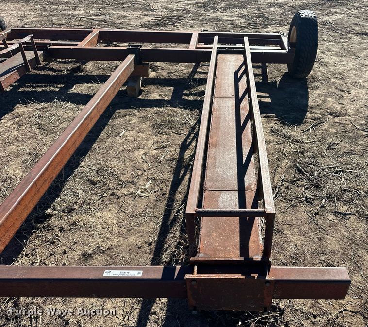 image for item ER8416 Donahue swather / windrower trailer