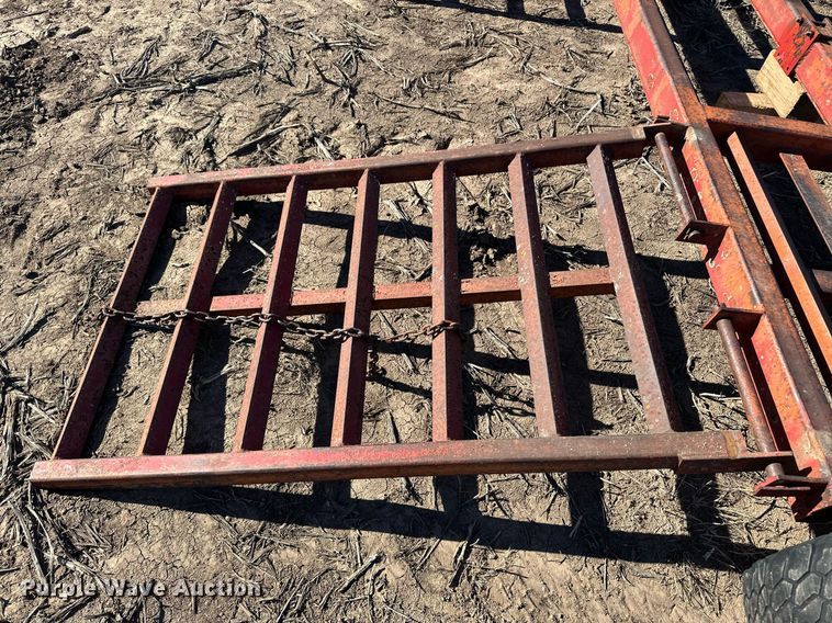 image for item ER8416 Donahue swather / windrower trailer