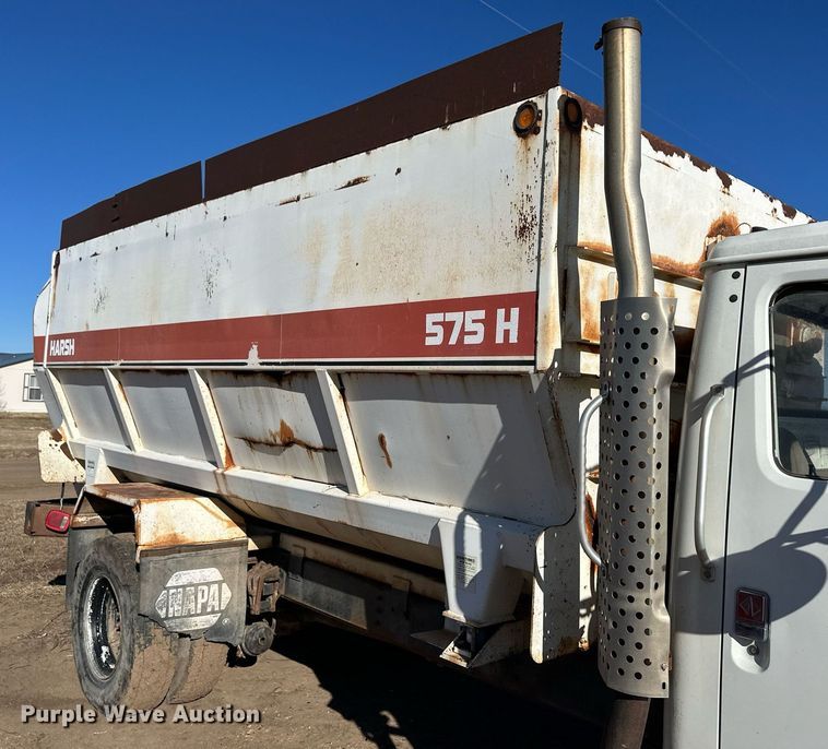 image for item ER8421 Harsh 575H feed mixer bed