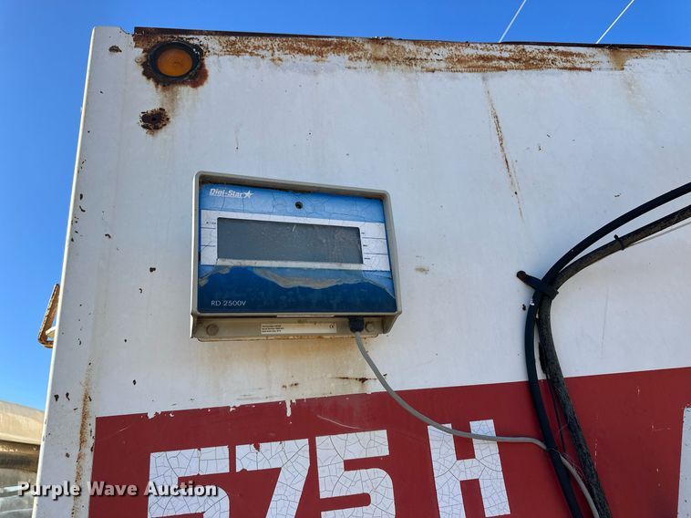 image for item ER8421 Harsh 575H feed mixer bed