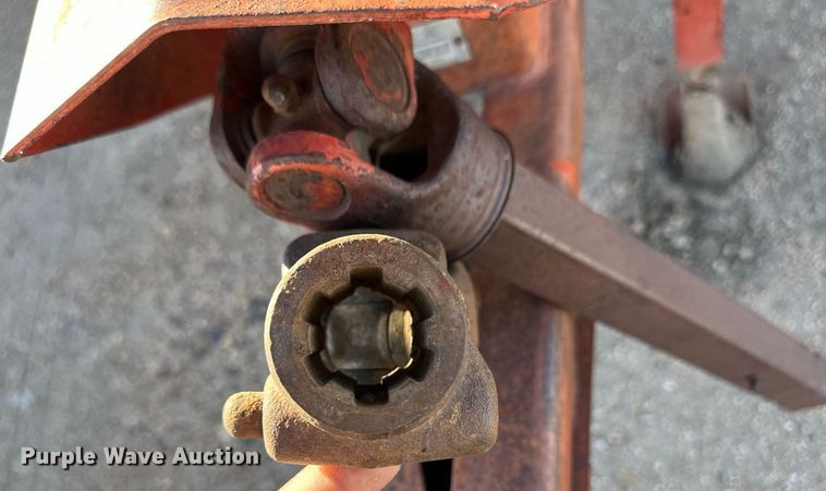 image for item ER8423 New Holland Stackliner 1000 bale stacker