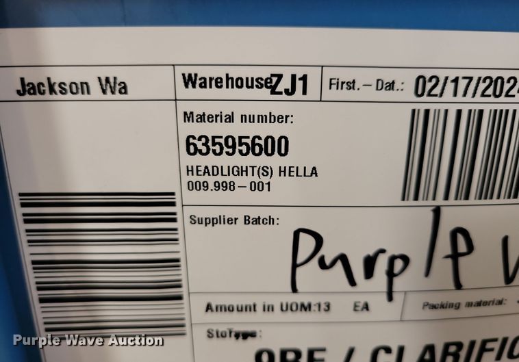 image for item JO9355 (136) Hella lights
