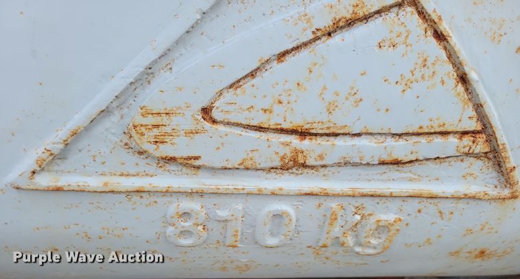 image for item JO9361 (6) AGCO Challenger 810 kg weights