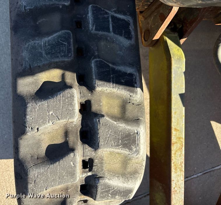 image for item JT9639 2018 Kubota  U17 mini excavator