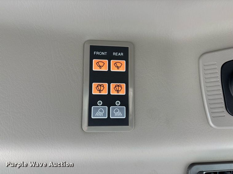 image for item JT9654 2023 TYM T394SHUSM1 MFWD tractor