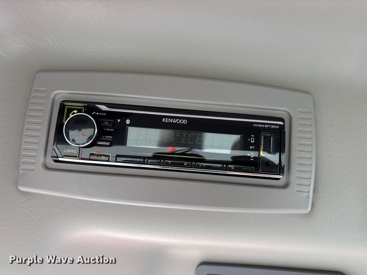 image for item JT9654 2023 TYM T394SHUSM1 MFWD tractor