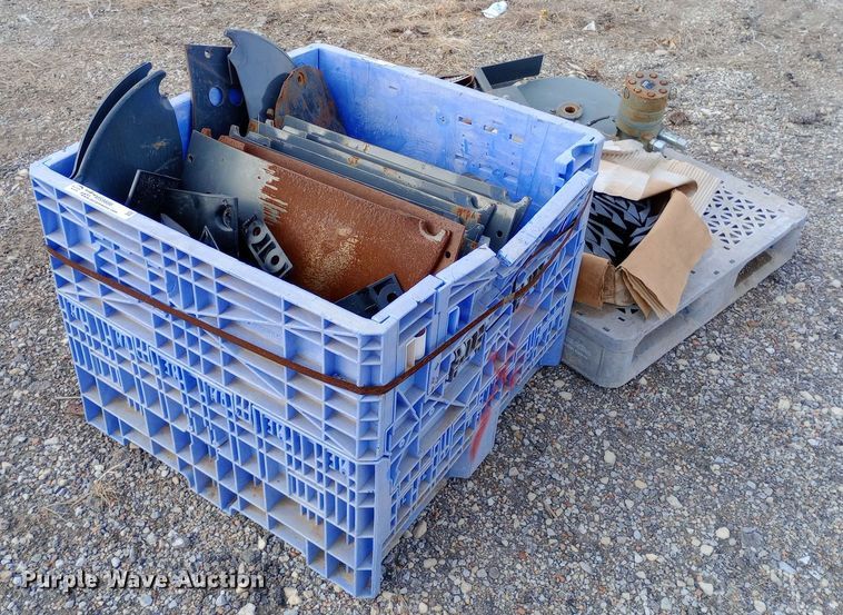 image for item MS9886 Windrower parts