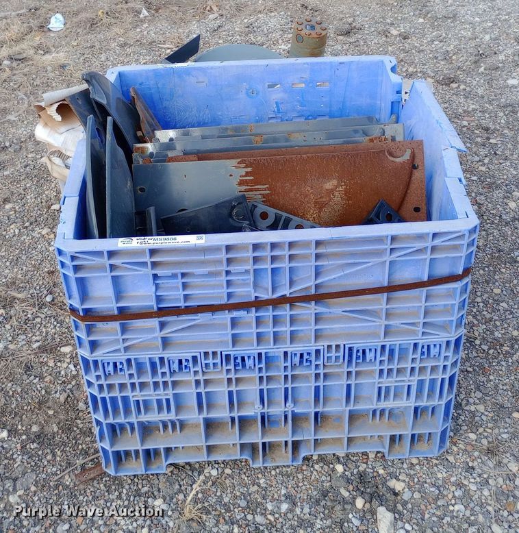 image for item MS9886 Windrower parts