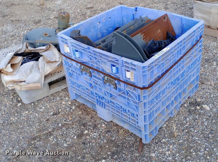 image for item MS9886 Windrower parts