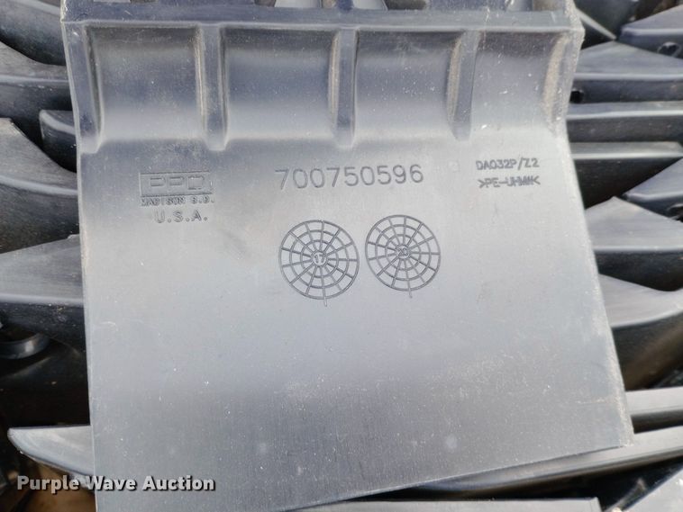 image for item MS9886 Windrower parts