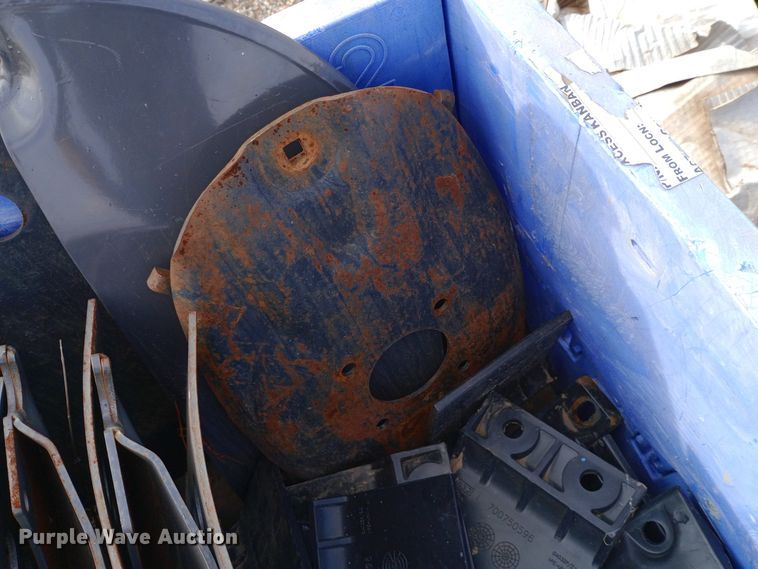 image for item MS9886 Windrower parts