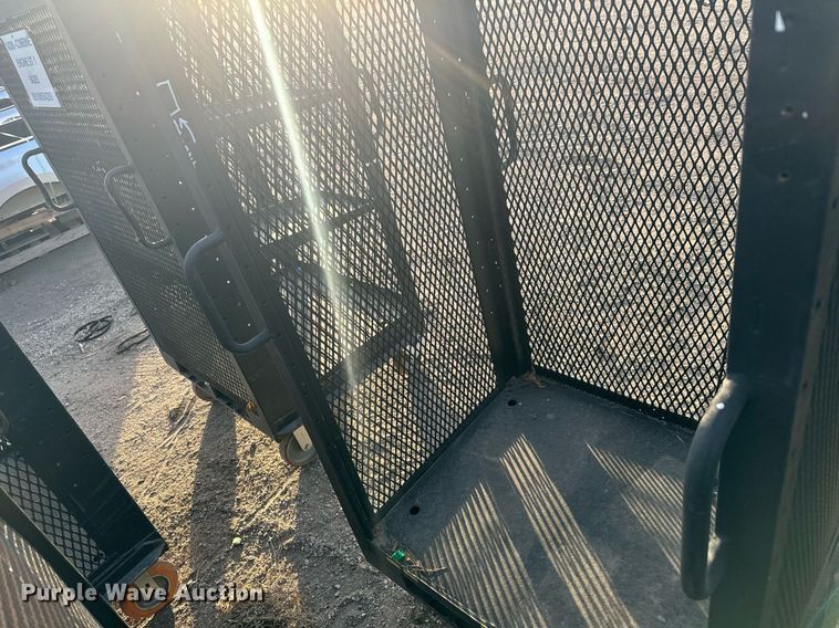 image for item MS9888 (10) tool cabinets