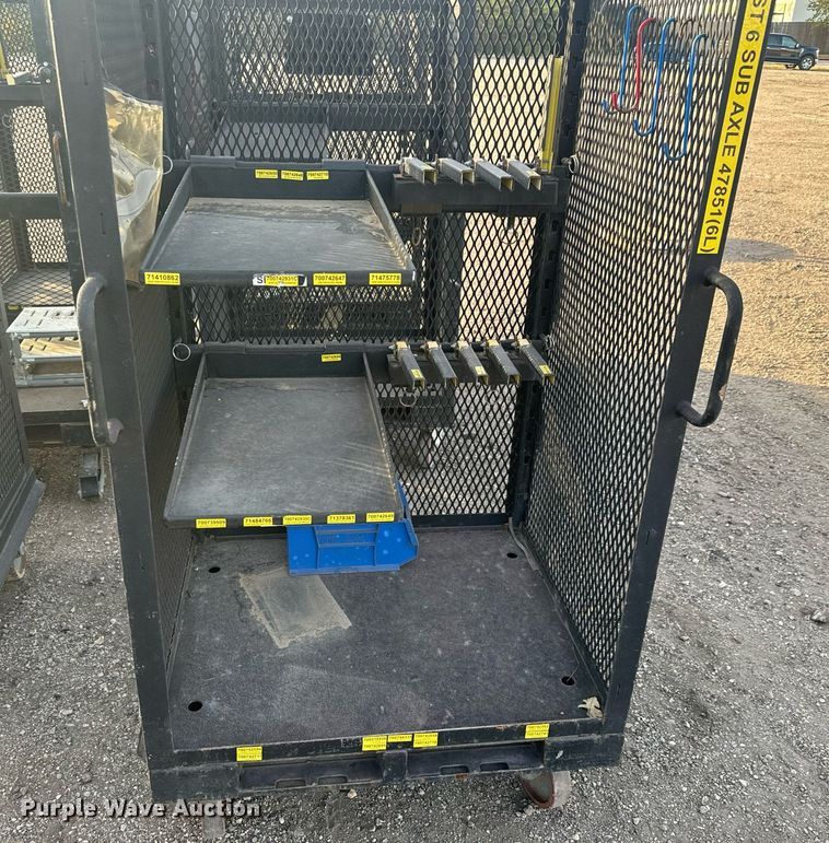 image for item MS9888 (10) tool cabinets