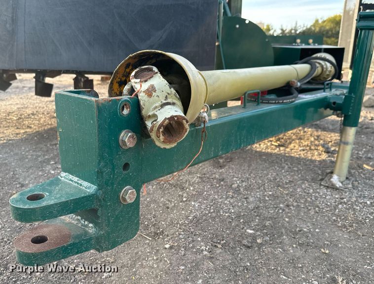 image for item MS9892 Frontier  MM80 compost turner