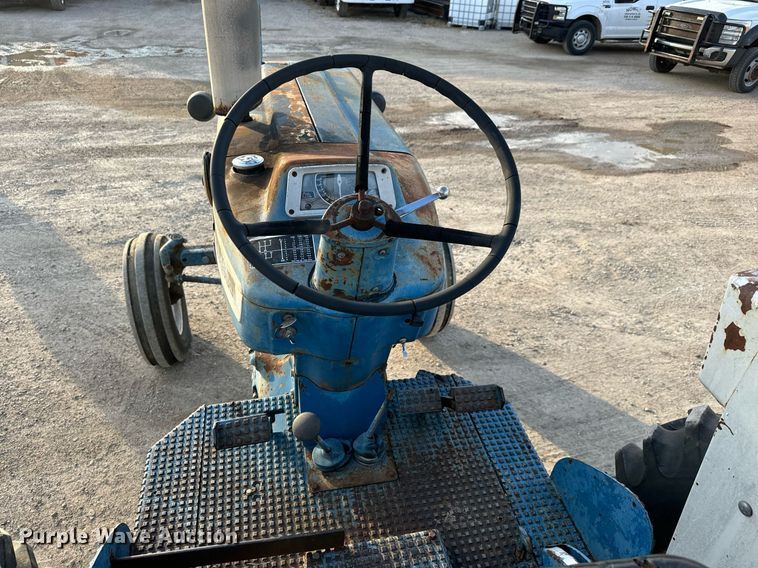 image for item MS9955 1962 Ford 4000 tractor