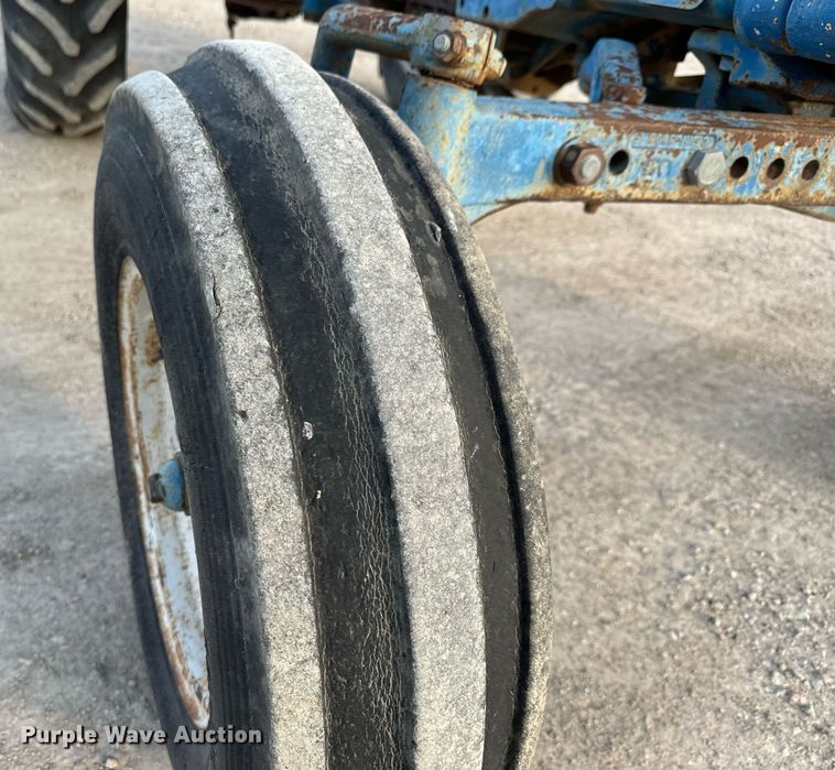image for item MS9955 1962 Ford 4000 tractor
