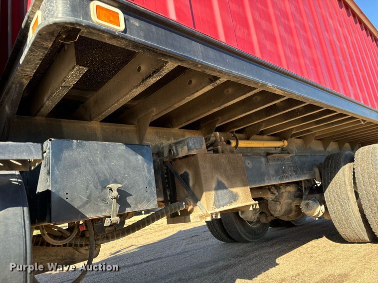 image for item MS9986 1995 Ford L8000 grain truck