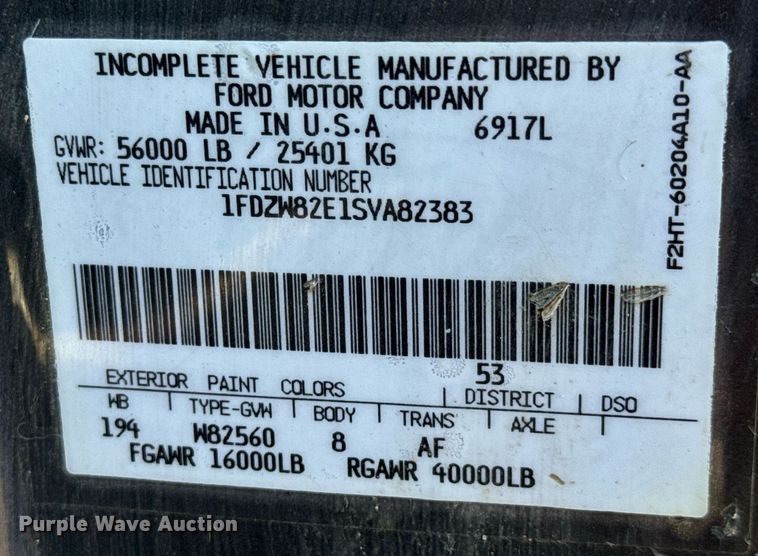 image for item MS9986 1995 Ford L8000 grain truck