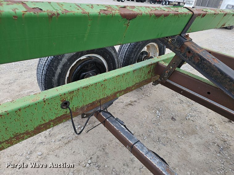 image for item OJ9060 Unverferth Road Runner header trailer