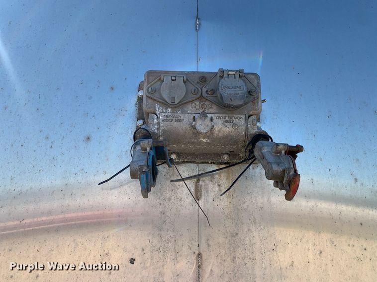 image for item DM1812 1999 Tremcar CT5931 tank trailer