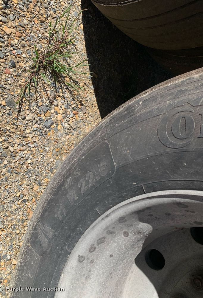 image for item DM1812 1999 Tremcar CT5931 tank trailer