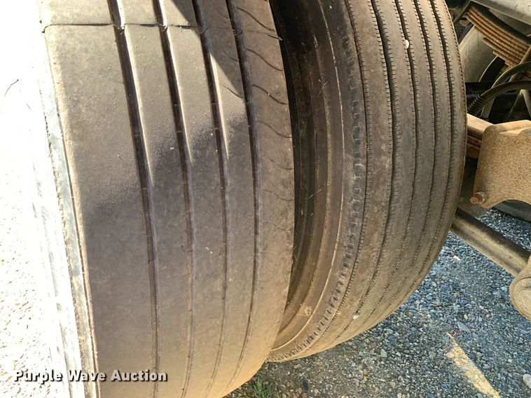 image for item DM1812 1999 Tremcar CT5931 tank trailer