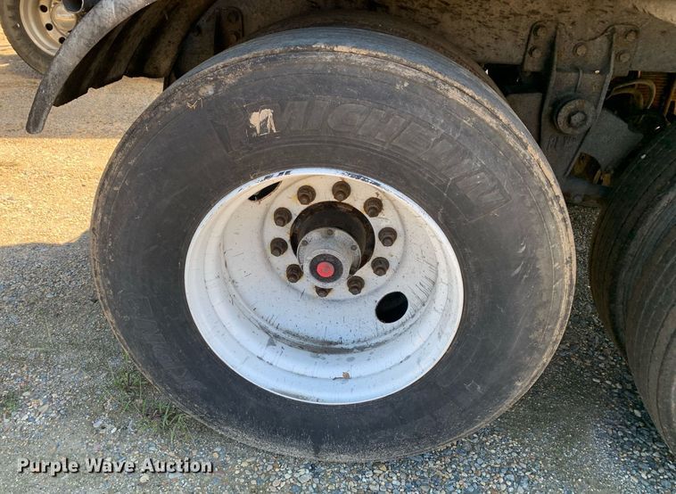 image for item DM1812 1999 Tremcar CT5931 tank trailer