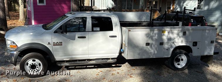 image for item DM1850 2013 Dodge Ram 5500HD Crew Cab utility / service truck