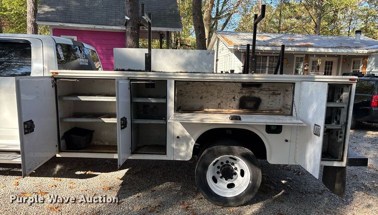 image for item DM1850 2013 Dodge Ram 5500HD Crew Cab utility / service truck