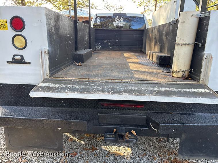 image for item DM1850 2013 Dodge Ram 5500HD Crew Cab utility / service truck