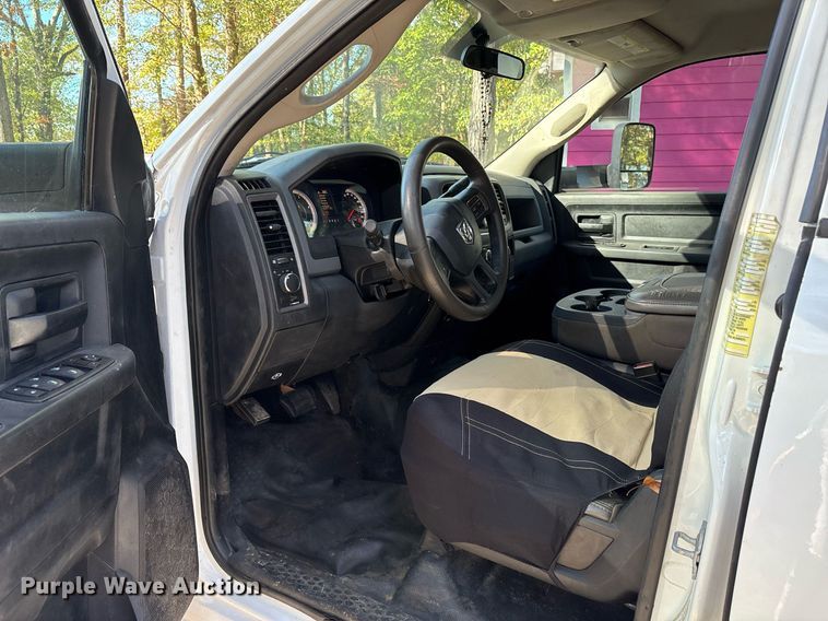 image for item DM1850 2013 Dodge Ram 5500HD Crew Cab utility / service truck