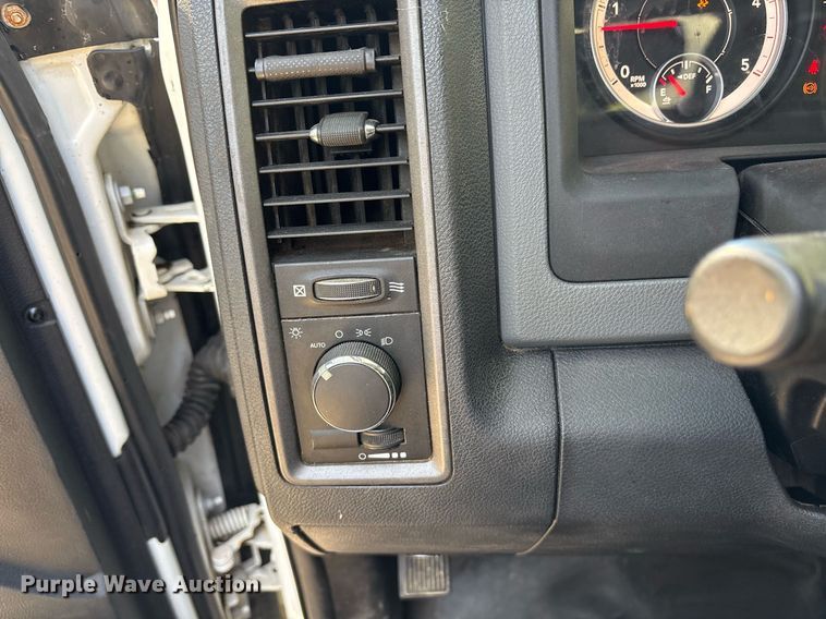 image for item DM1850 2013 Dodge Ram 5500HD Crew Cab utility / service truck