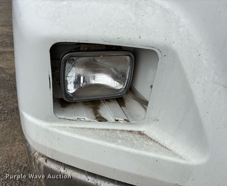 image for item DM1854 2002 Freightliner  F50 utility / service truck