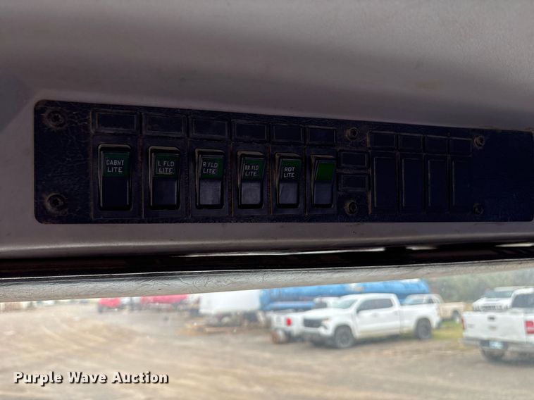 image for item DM1854 2002 Freightliner  F50 utility / service truck