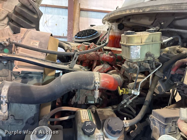 image for item DM1865 2016 Freightliner Business Class M2 106 flatbed truck