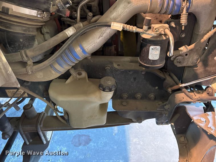 image for item DM1865 2016 Freightliner Business Class M2 106 flatbed truck