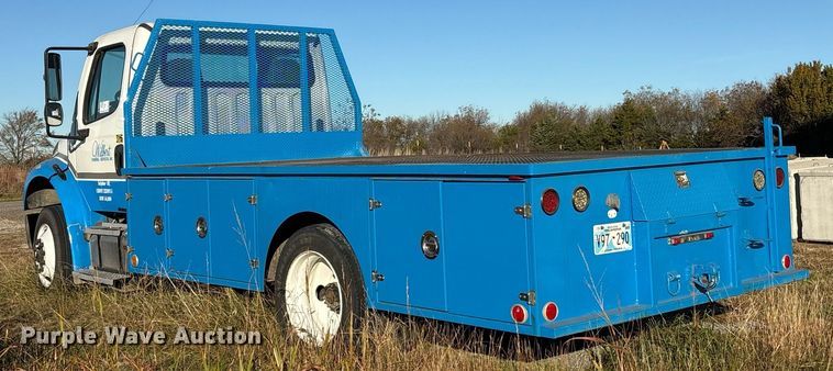 image for item DM1866 2014 Freightliner Business Class M2 106 flatbed truck