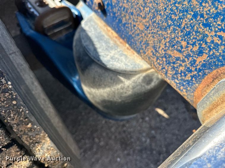 image for item DM2737 1997 Peterbilt 379 semi truck