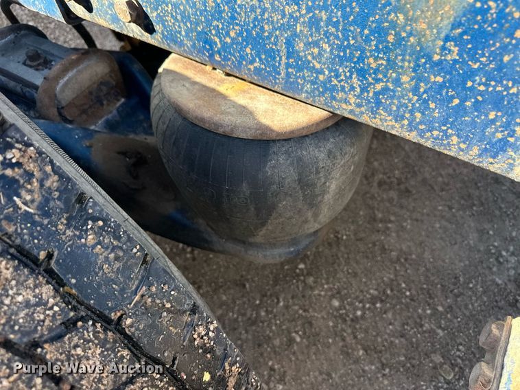 image for item DM2737 1997 Peterbilt 379 semi truck