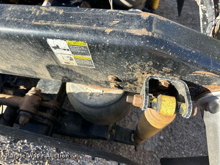 image for item DM2738 2006 Peterbilt 379 semi truck