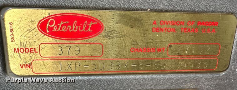 image for item DM2738 2006 Peterbilt 379 semi truck