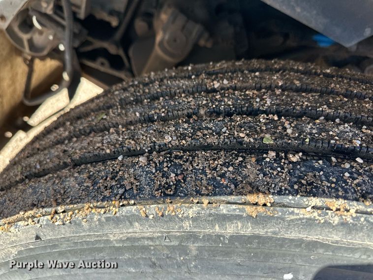 image for item DM2739 1997 Peterbilt 379 semi truck