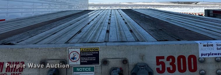 image for item DN0802 2008 Wilson CFD-900 drop deck trailer