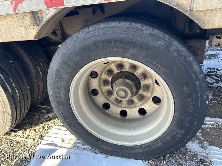 image for item DN0802 2008 Wilson CFD-900 drop deck trailer