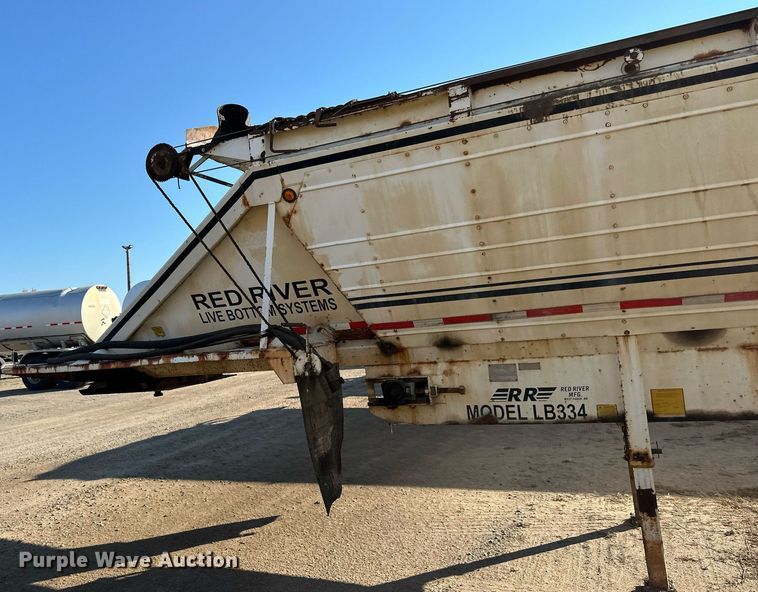 image for item DN0808 1997 Red River MFG LB334 live bottom trailer